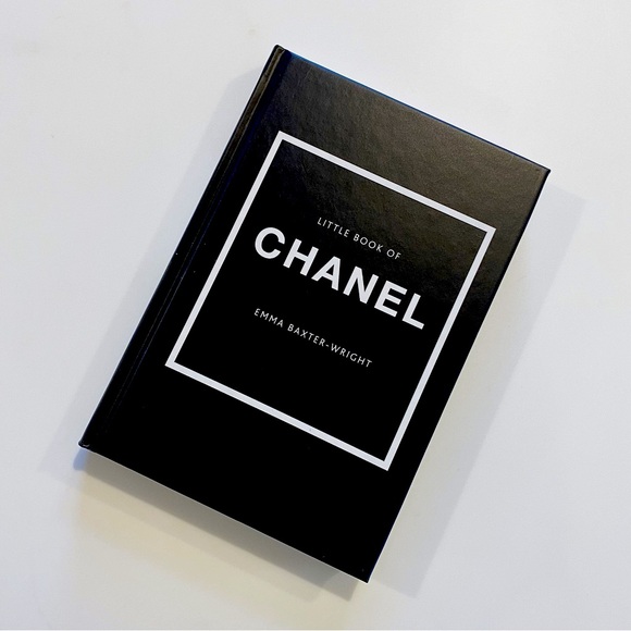 CHANEL Other - The Little Book Of Chanel